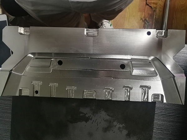 汽車模具零部2